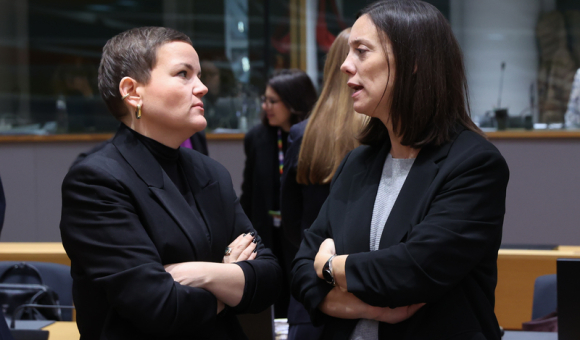 Marta CIENKOWSKA (Minister for Culture and National Heritage, Poland), Elisabeth DEGRYSE (Minister-President, with responsibility for the Budget, Higher Education, Culture, International Relations and French-Speaking Relations within Belgium, Belgium)